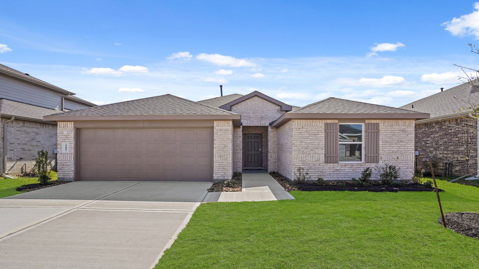 Exterior:Elevation Image 0.