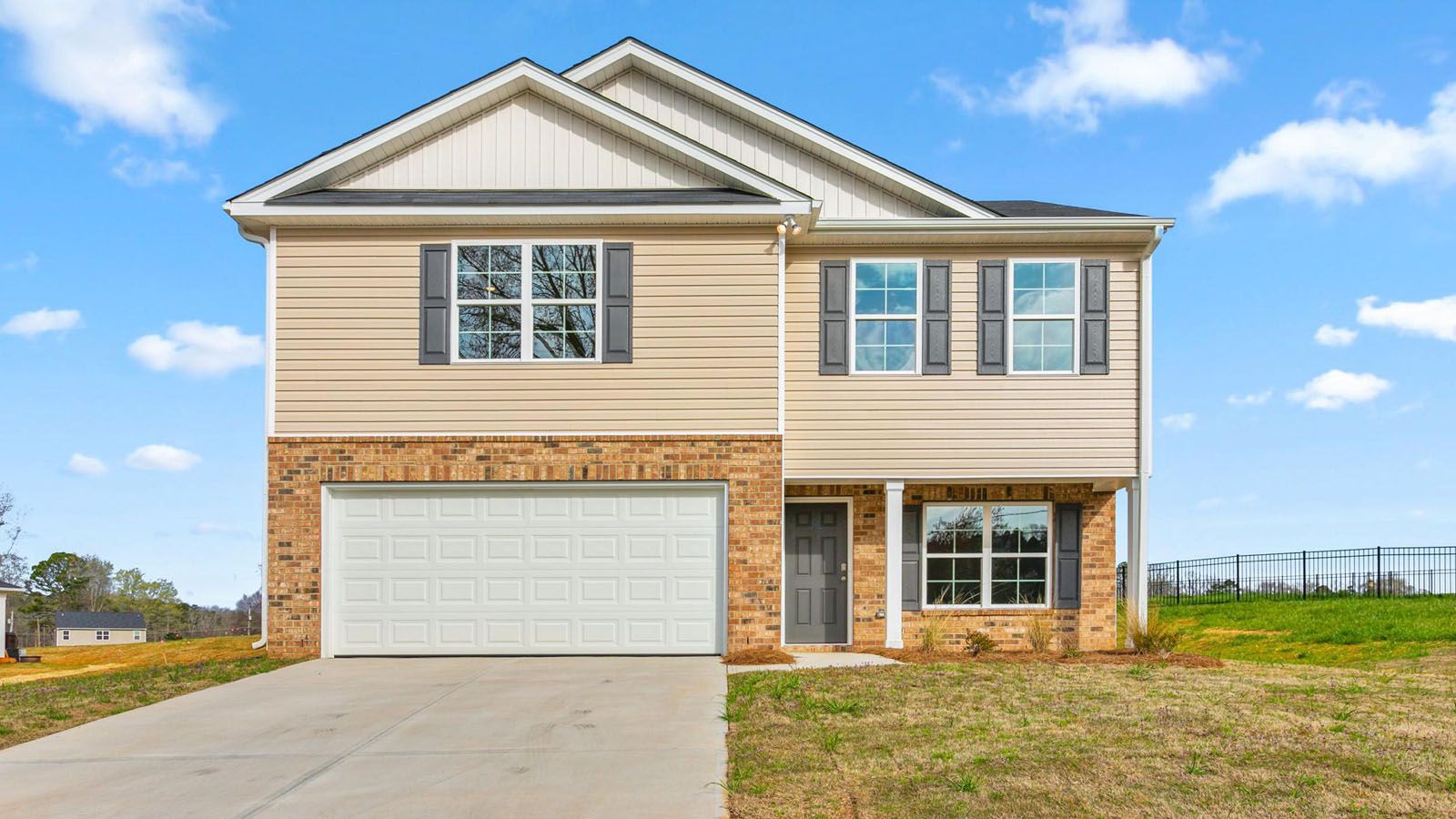 Exterior:Elevation Image 0.