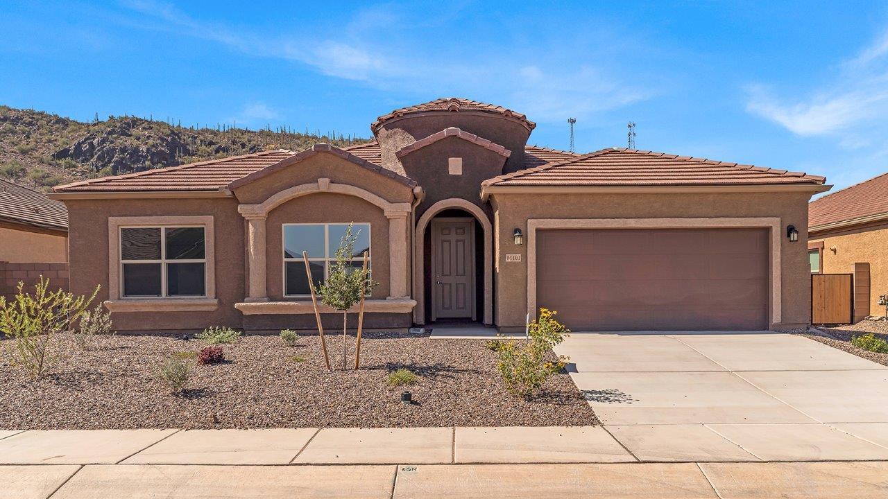 Exterior:Elevation Image 0.