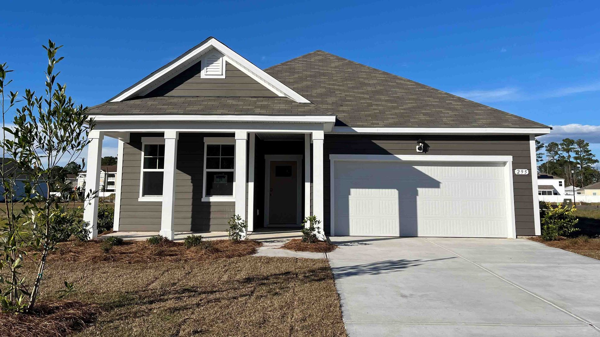 Exterior:Elevation Image 0.