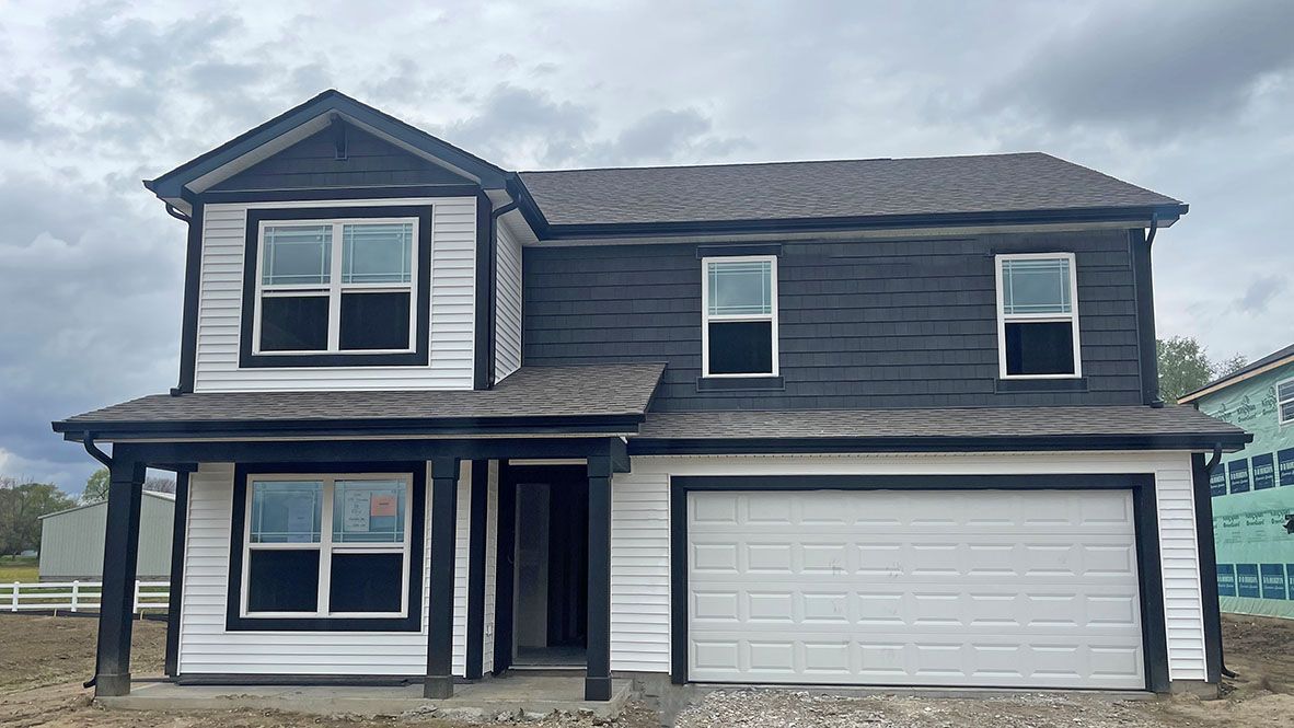 Exterior:Elevation Image 0.