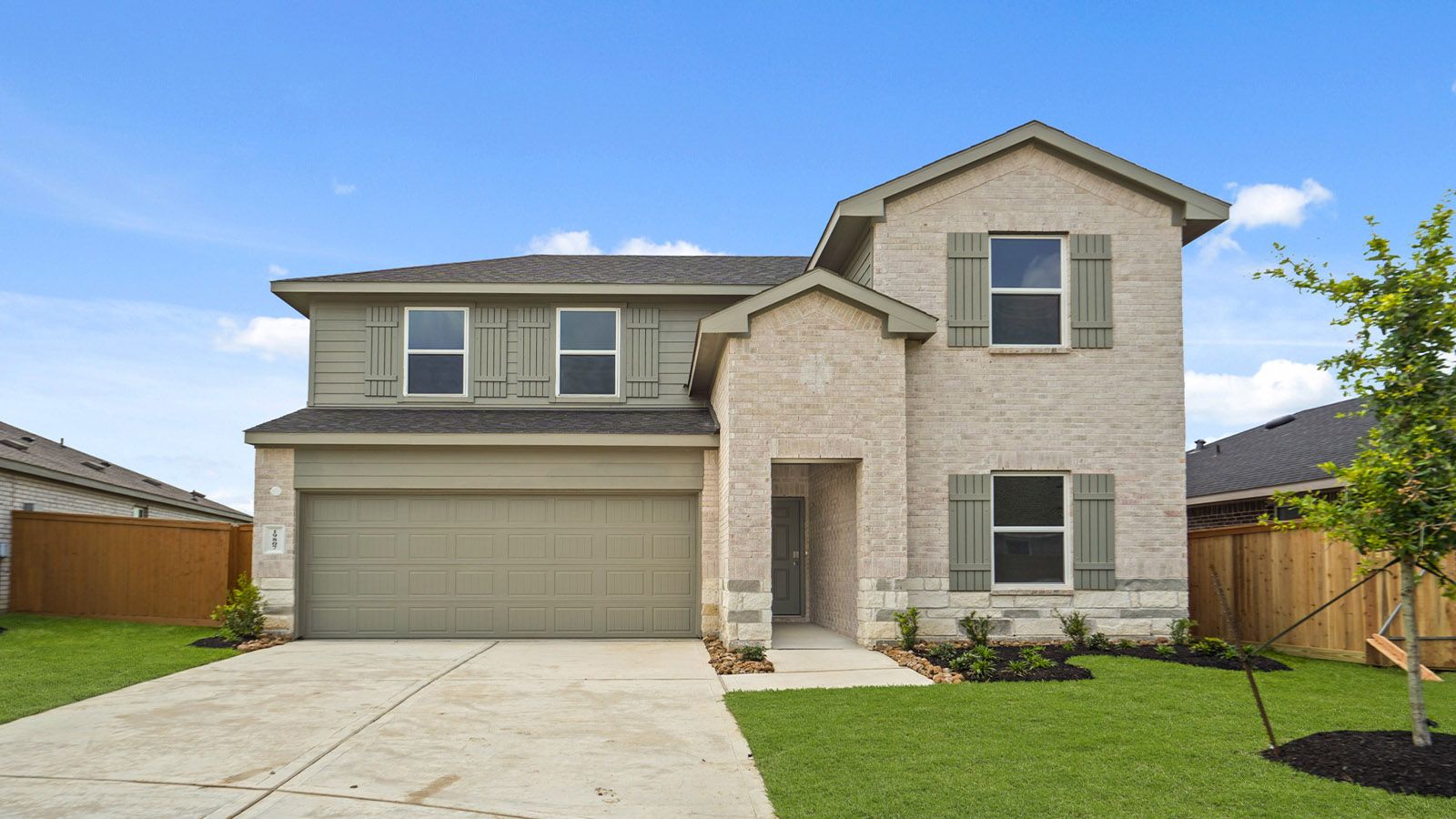 Exterior:Elevation Image 0.