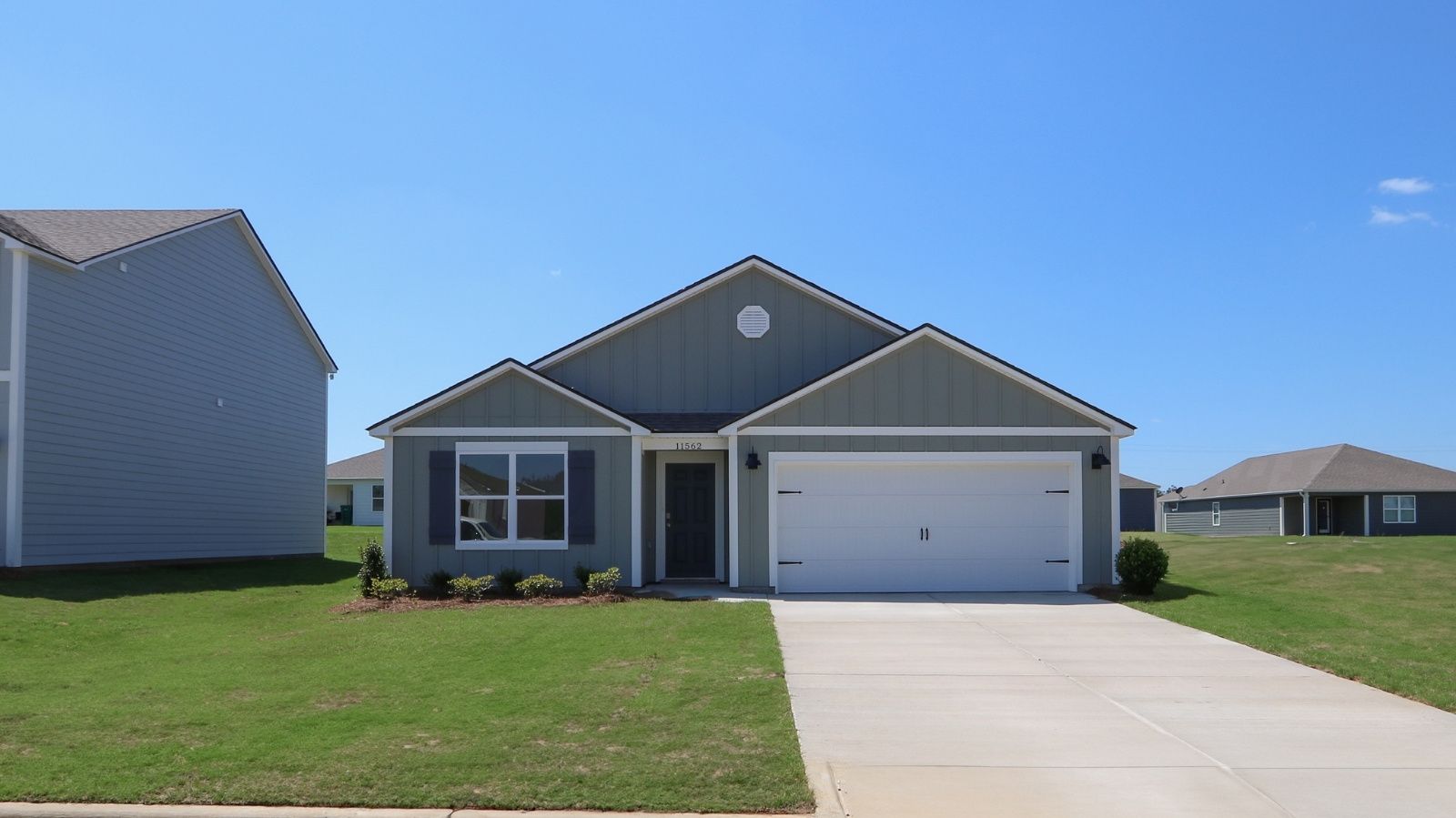 Exterior:Elevation Image 0.