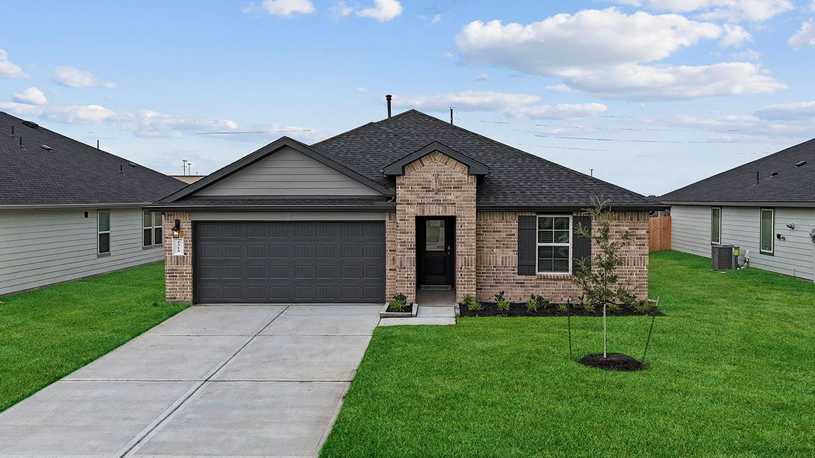 Exterior:Elevation Image 0.