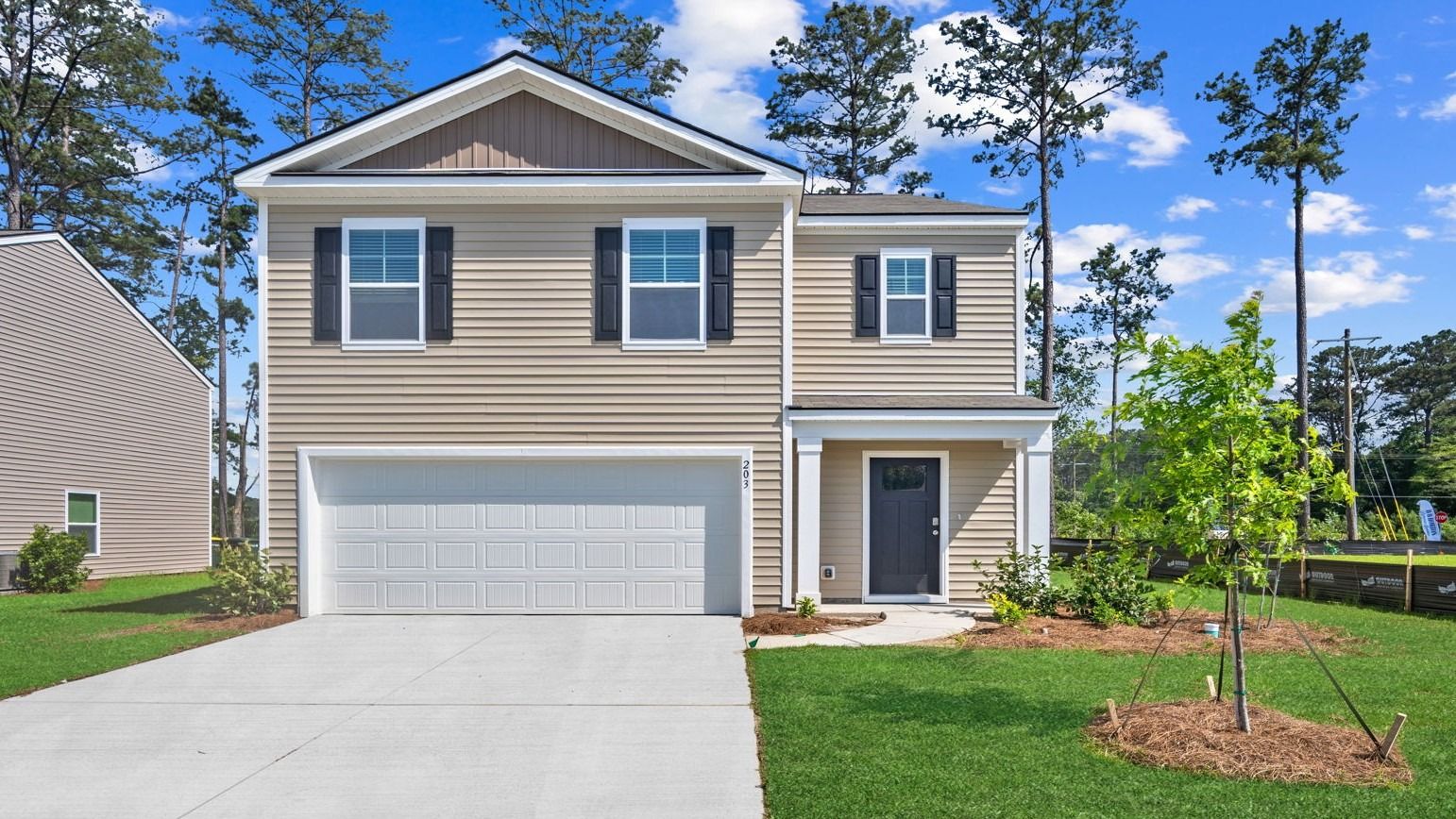 Exterior:Elevation Image 0.
