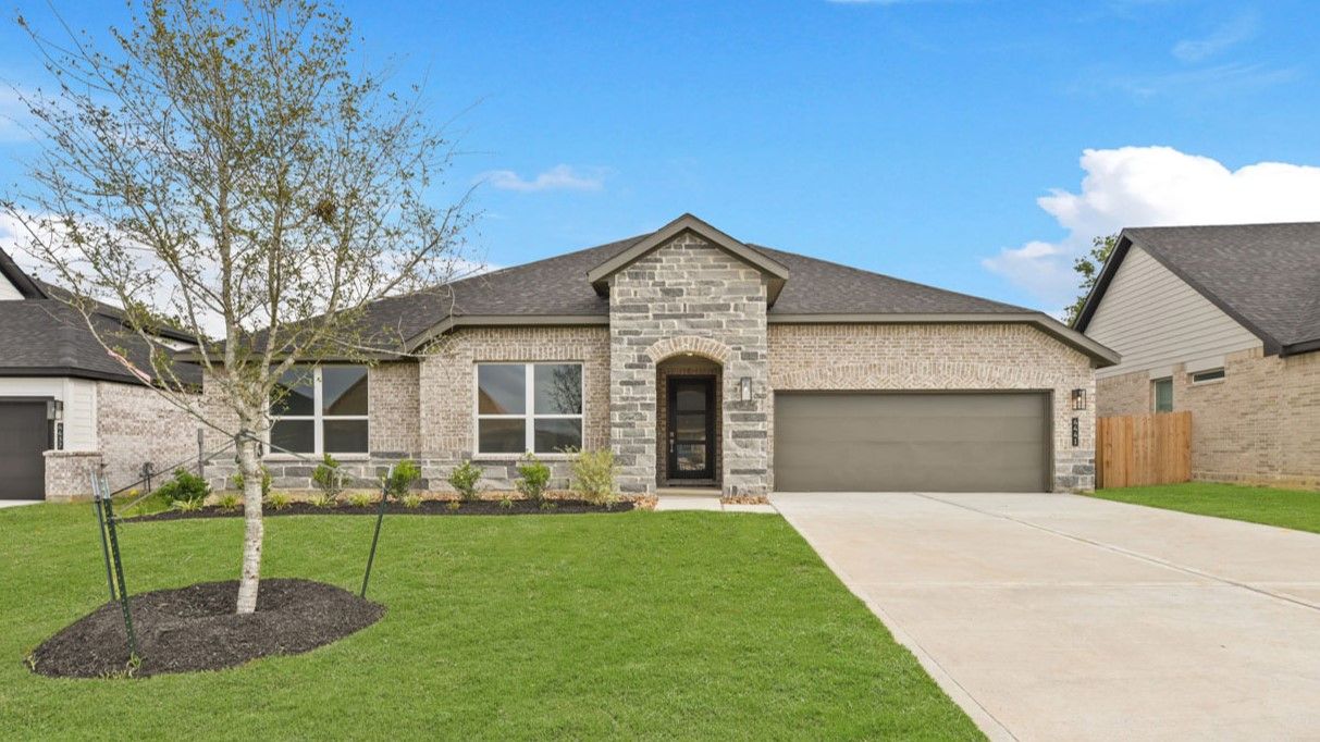 Exterior:Elevation Image 0.
