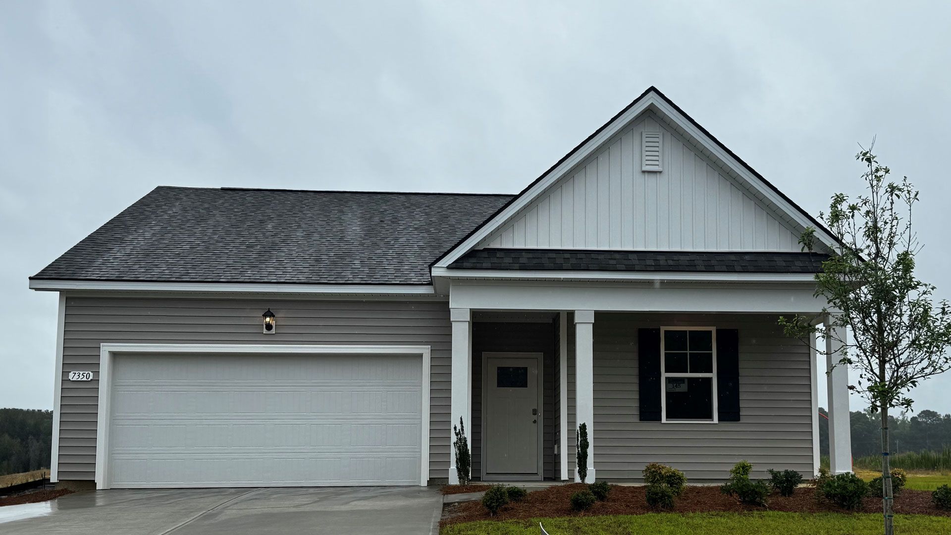 Exterior:Elevation Image 0.