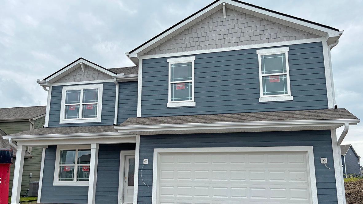 Exterior:Elevation Image 0.