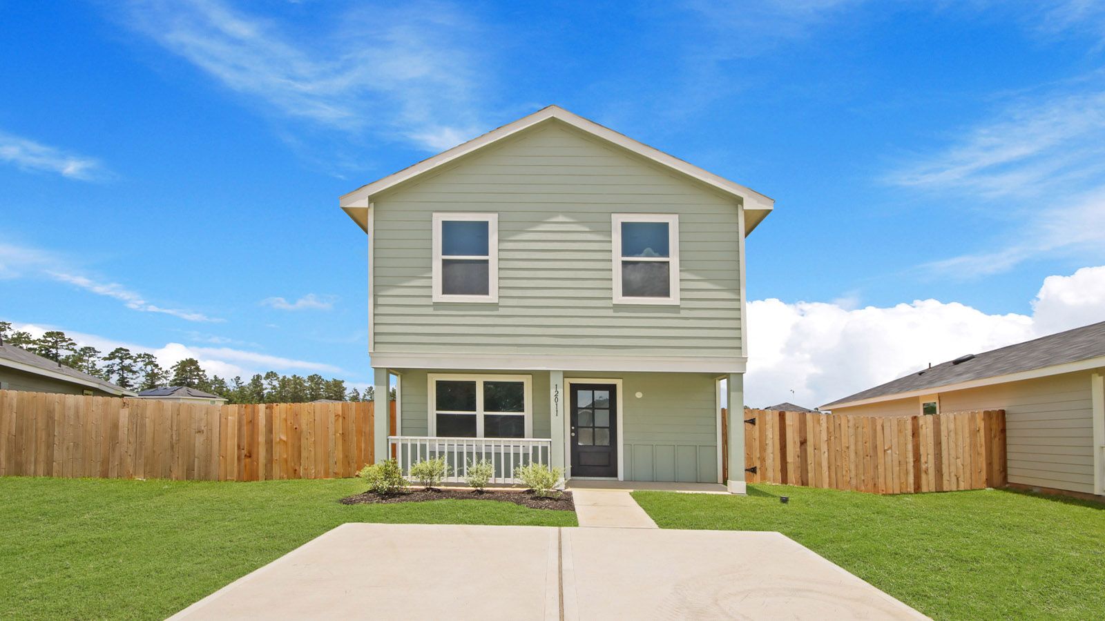 Exterior:Elevation Image 0.
