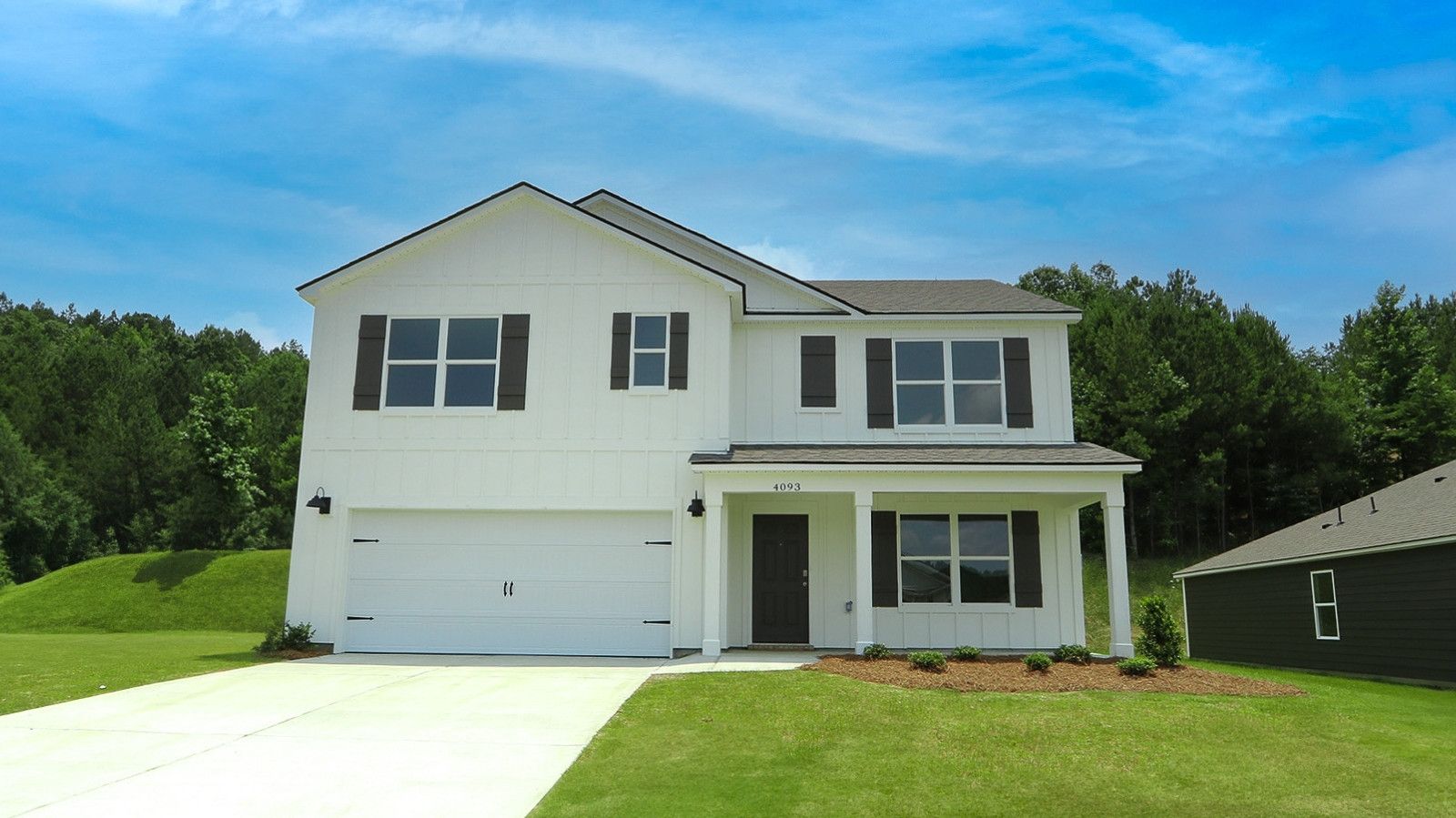 Exterior:Elevation Image 0.