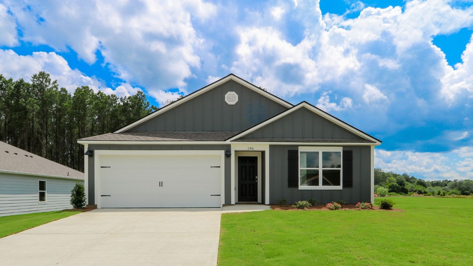 Exterior:Elevation Image 0.