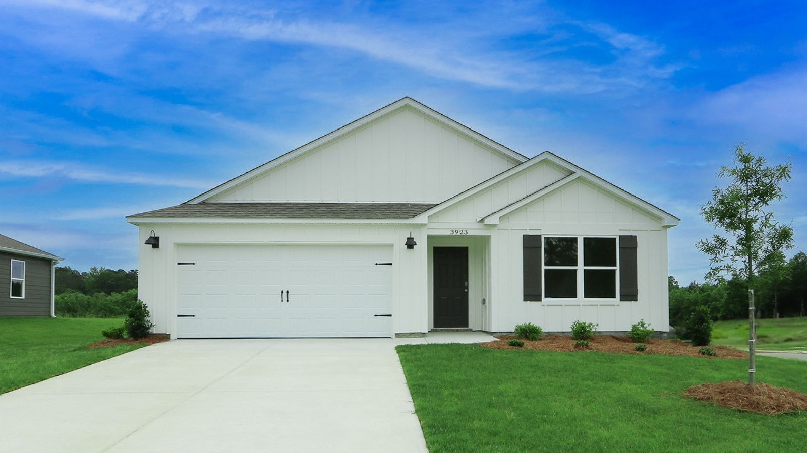 Exterior:Elevation Image 0.