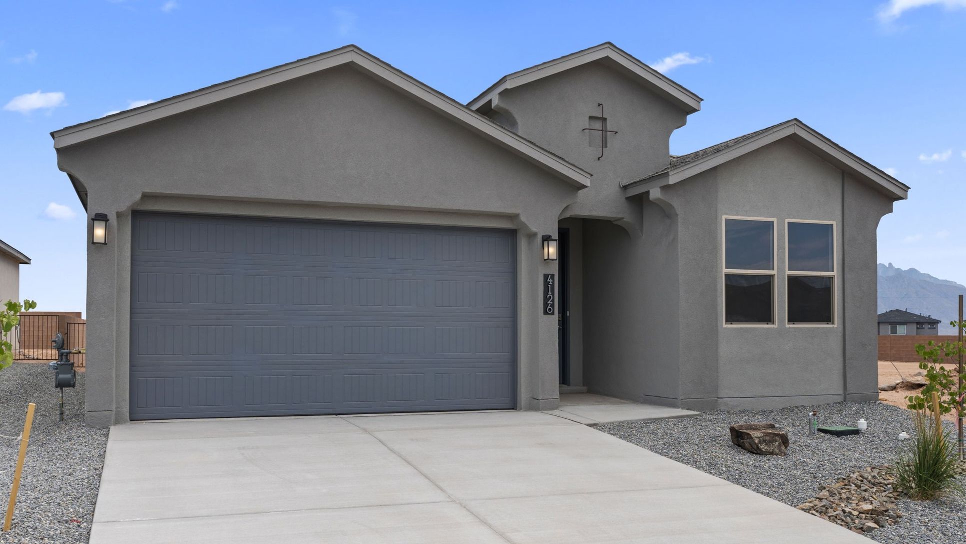 Exterior:Elevation Image 0.