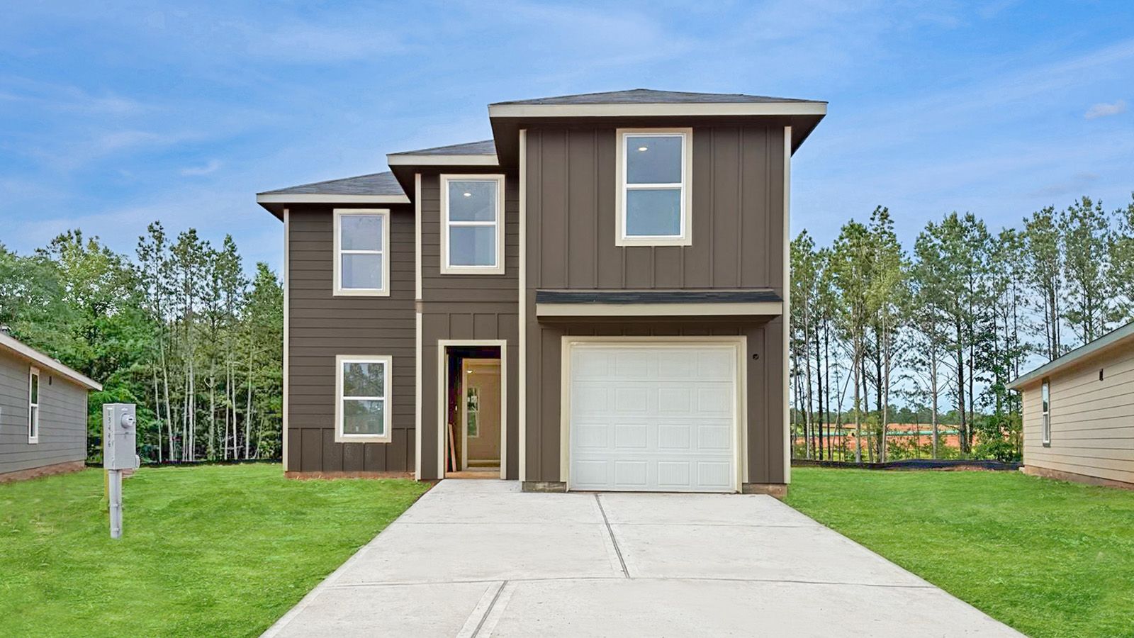 Exterior:Elevation Image 0.