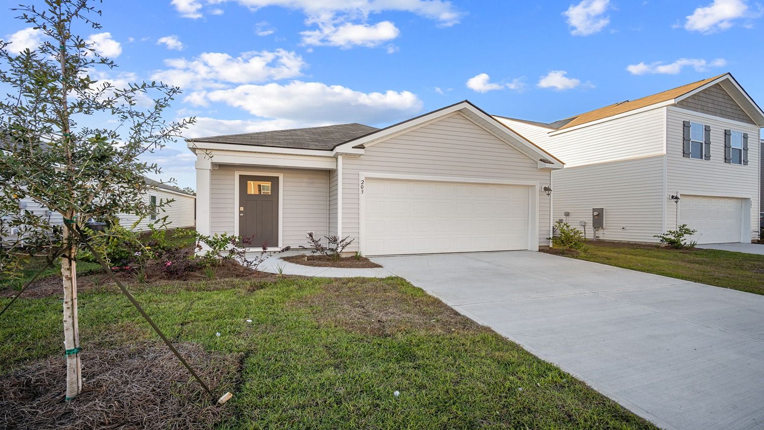 Exterior:Elevation Image 0.