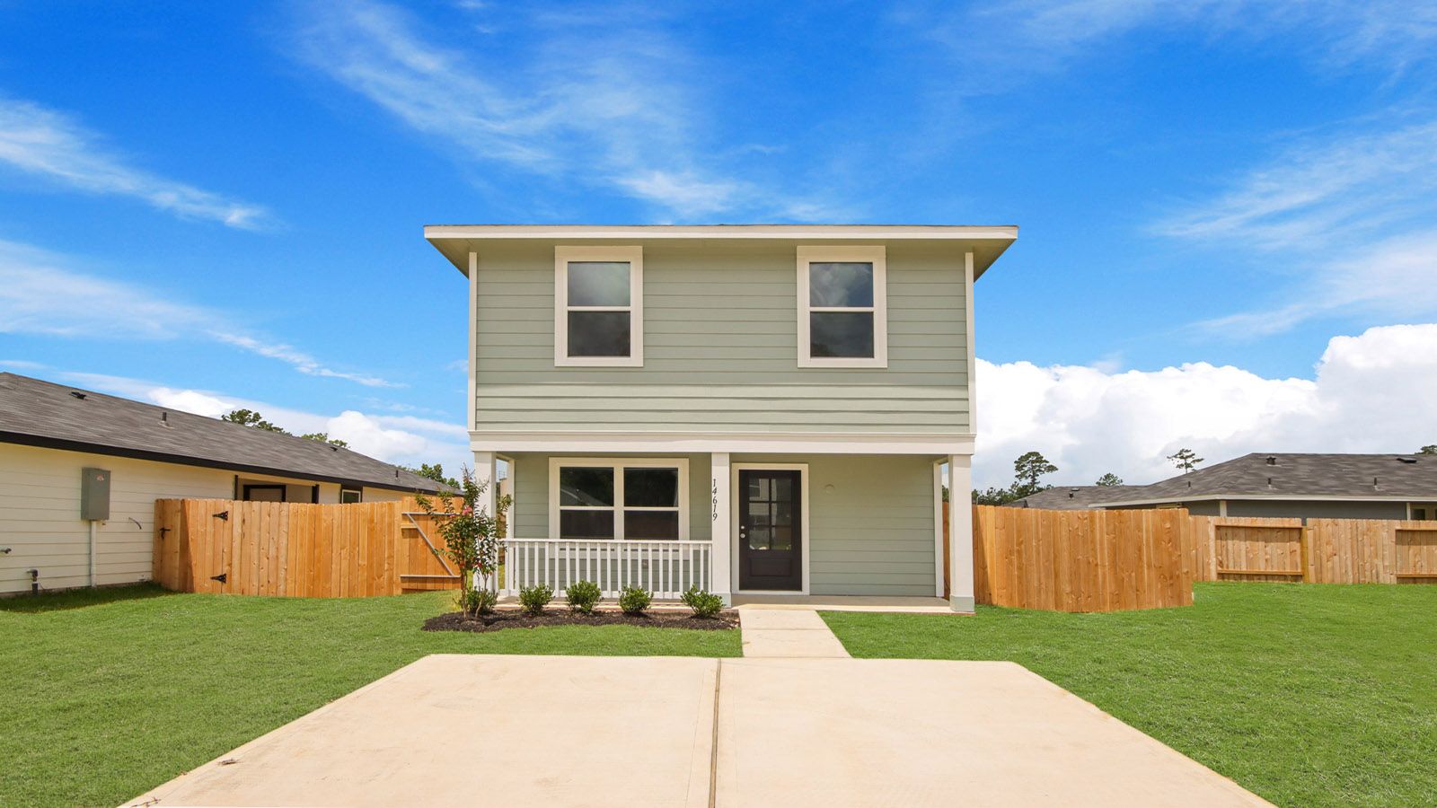 Exterior:Elevation Image 0.