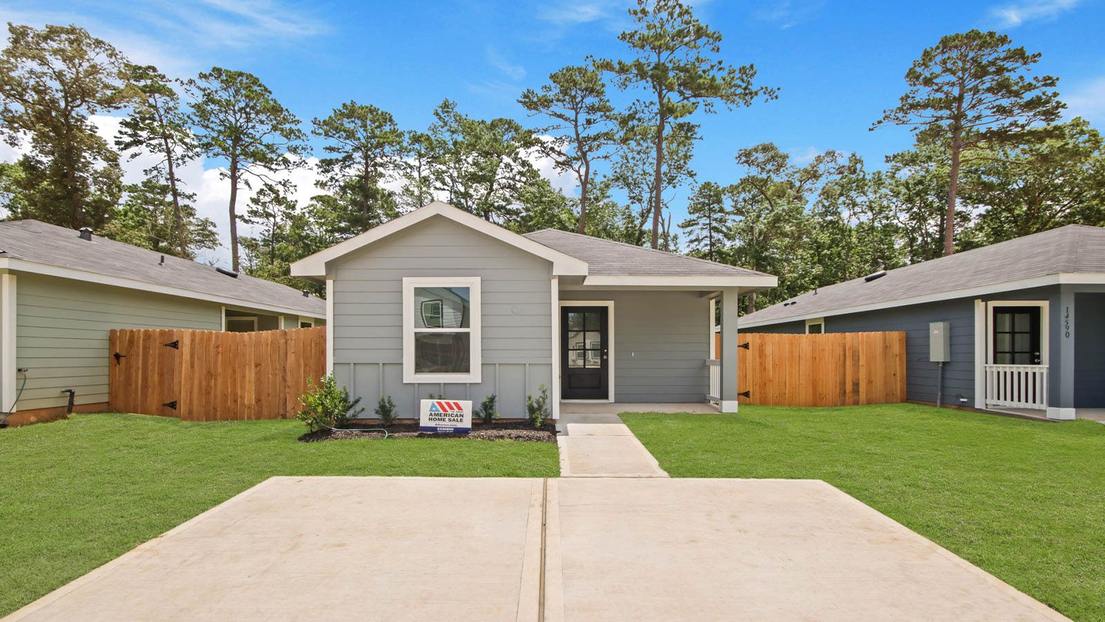 Exterior:Elevation Image 0.