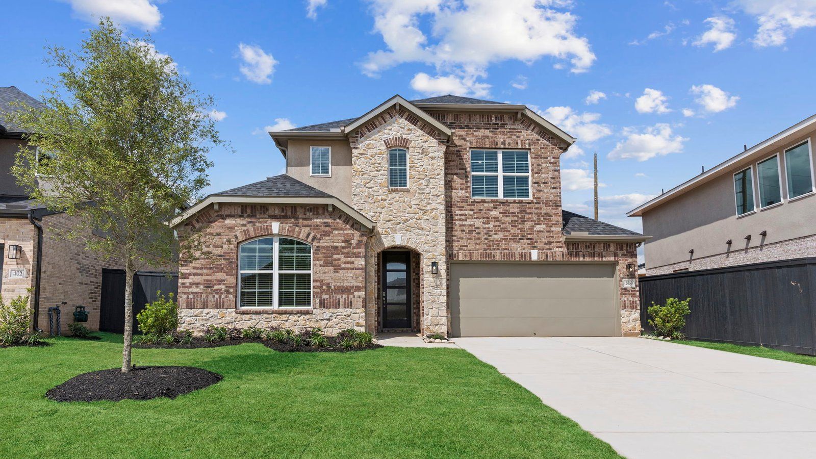 Exterior:Elevation Image 0.