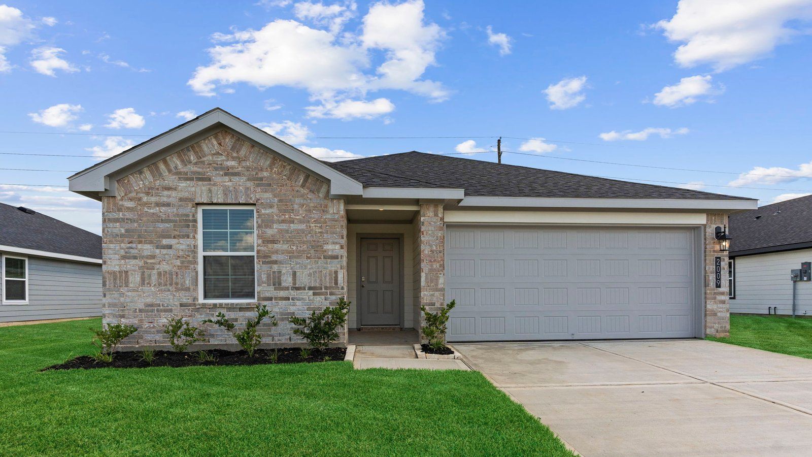 Exterior:Elevation Image 0.