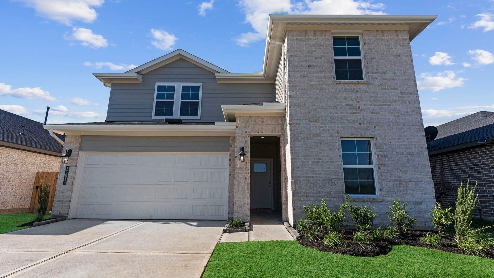 Exterior:Elevation Image 0.