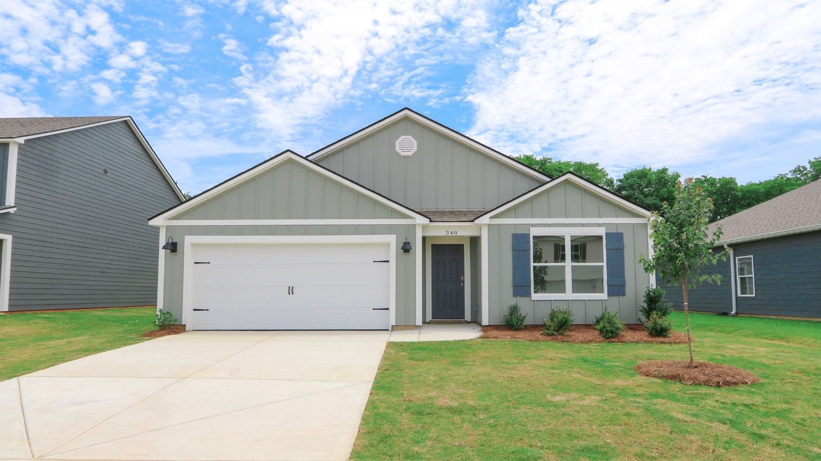 Exterior:Elevation Image 0.