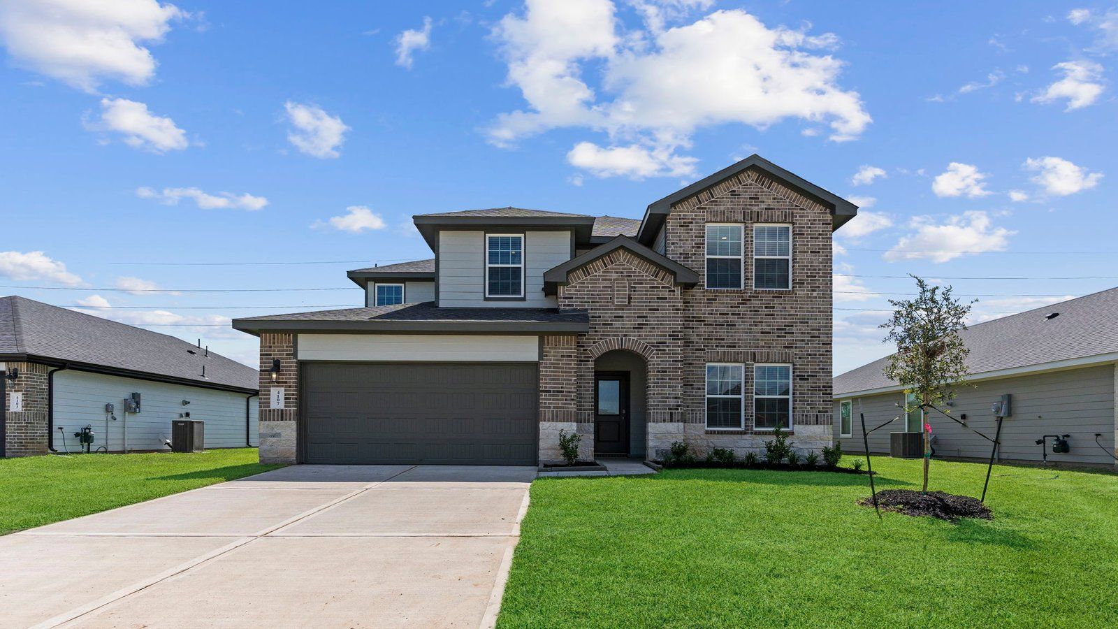 Exterior:Elevation Image 0.