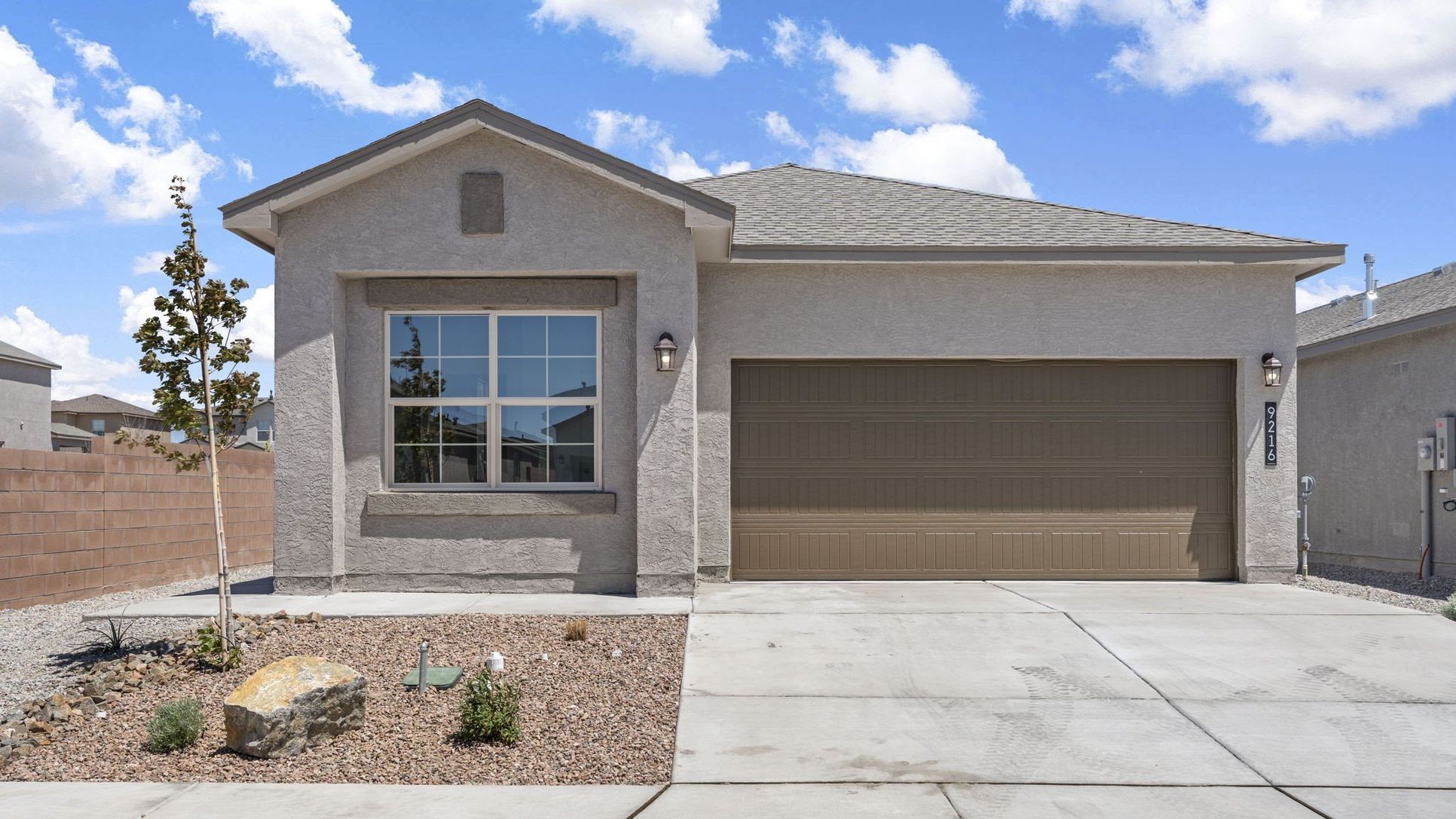 Exterior:Elevation Image 0.