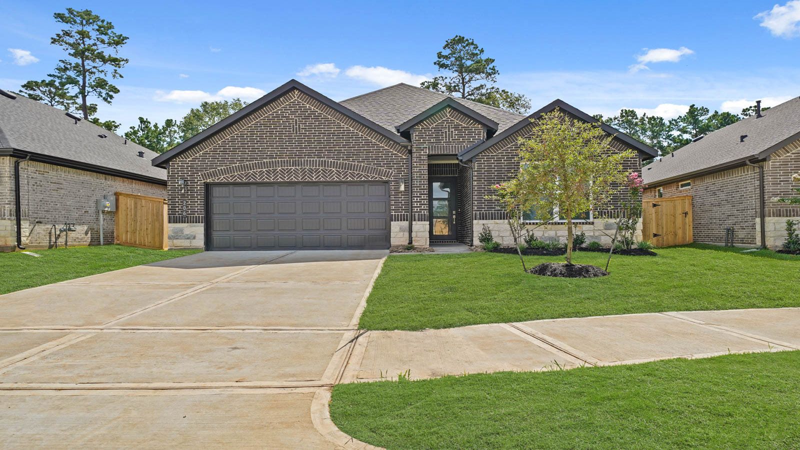 Exterior:Elevation Image 0.