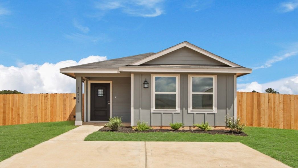 Exterior:Elevation Image 0.