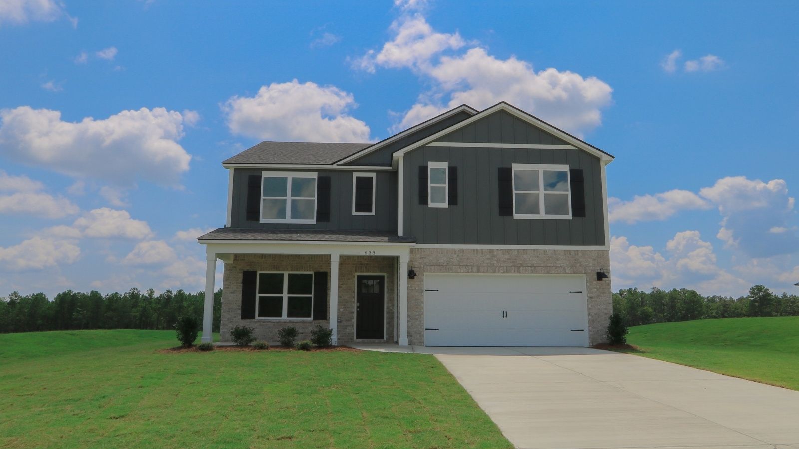 Exterior:Elevation Image 0.