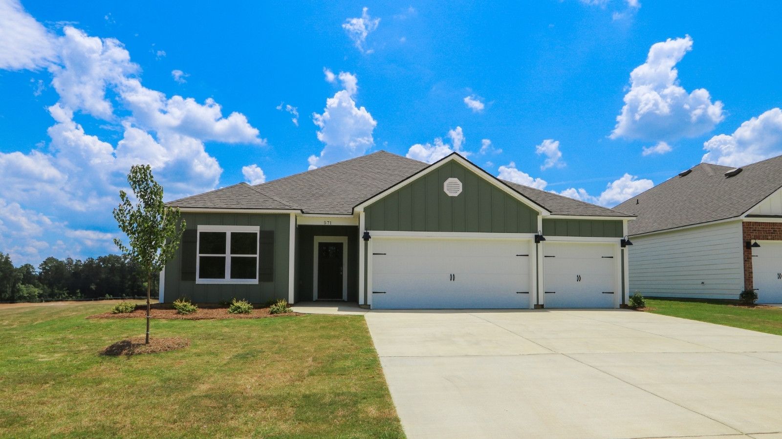 Exterior:Elevation Image 0.