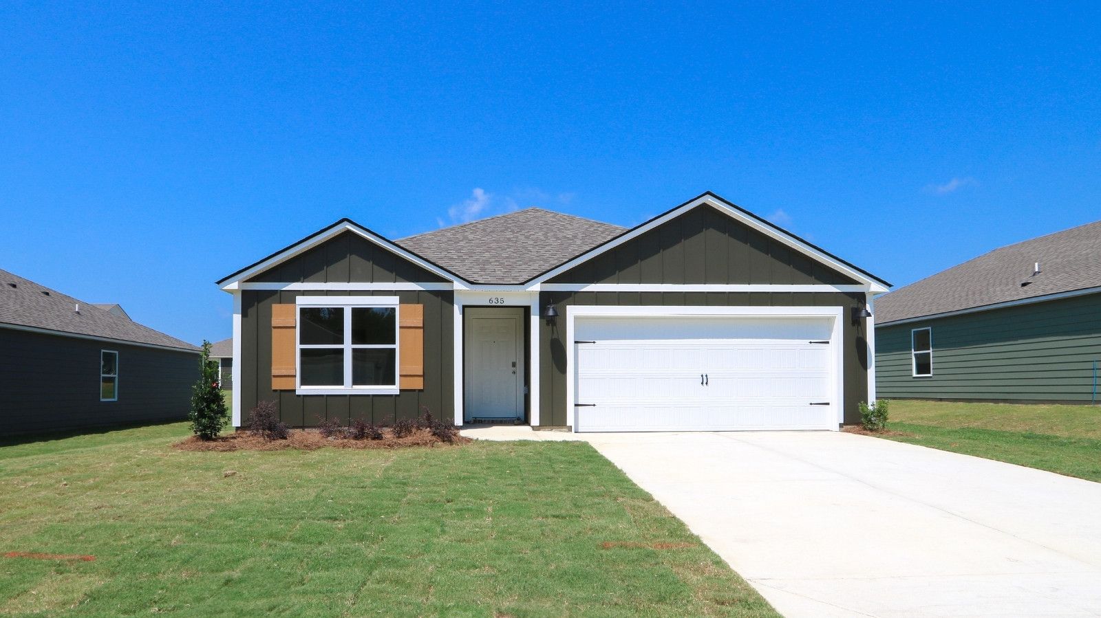 Exterior:Elevation Image 0.