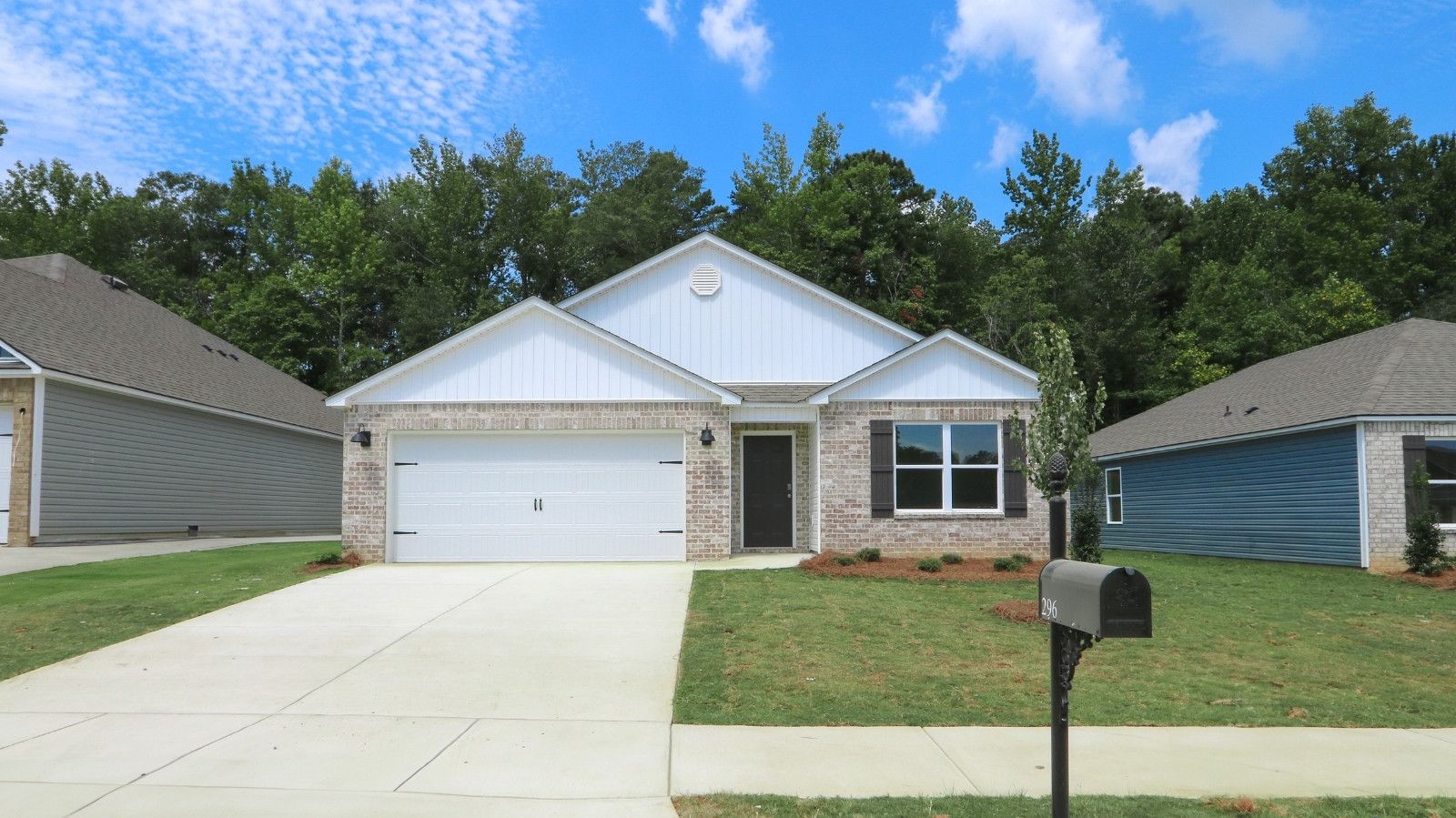 Exterior:Elevation Image 0.
