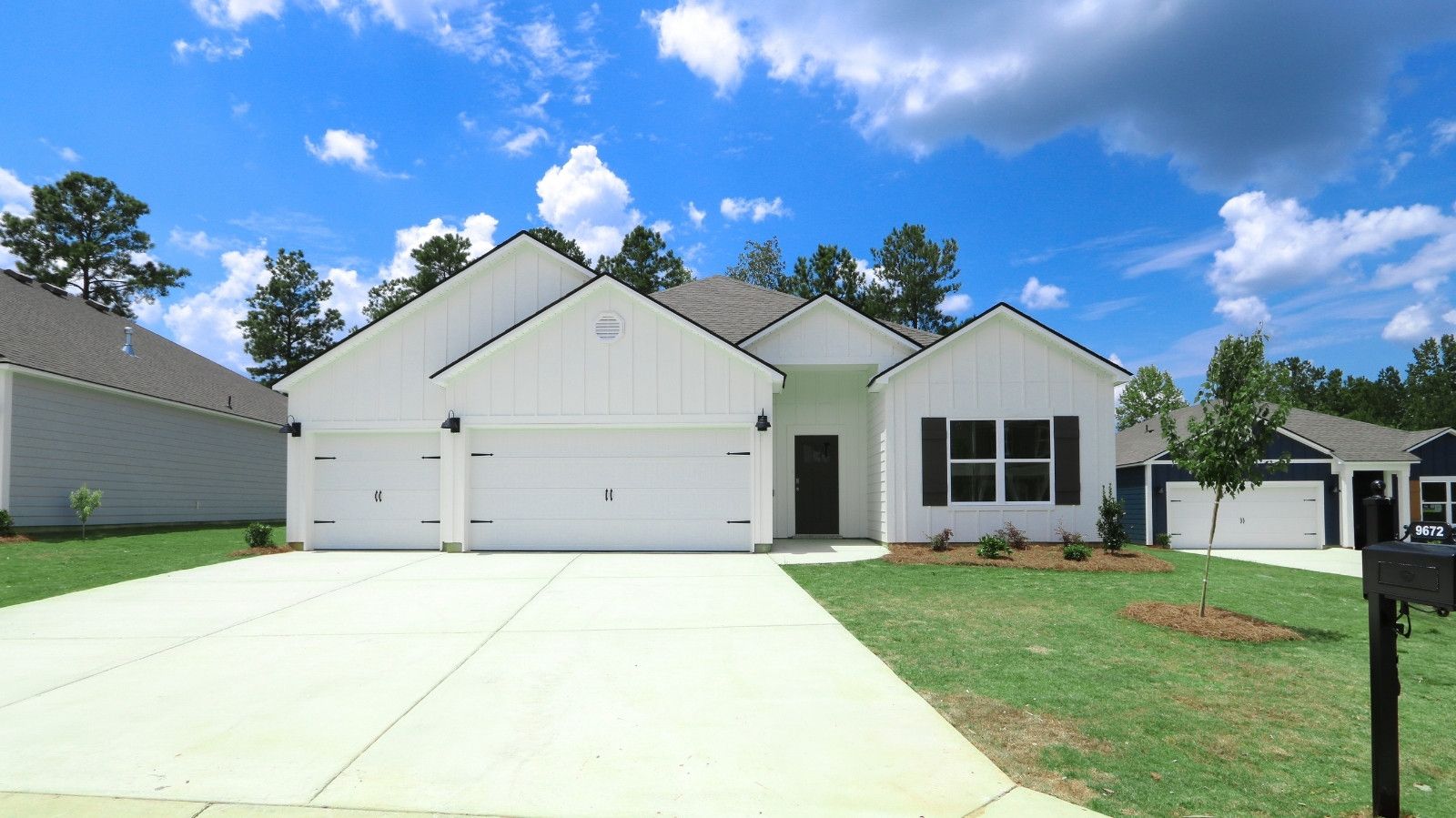 Exterior:Elevation Image 0.