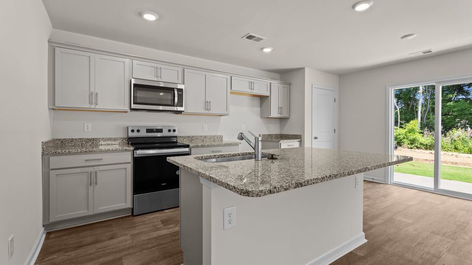 Exterior:Elevation Image 4.