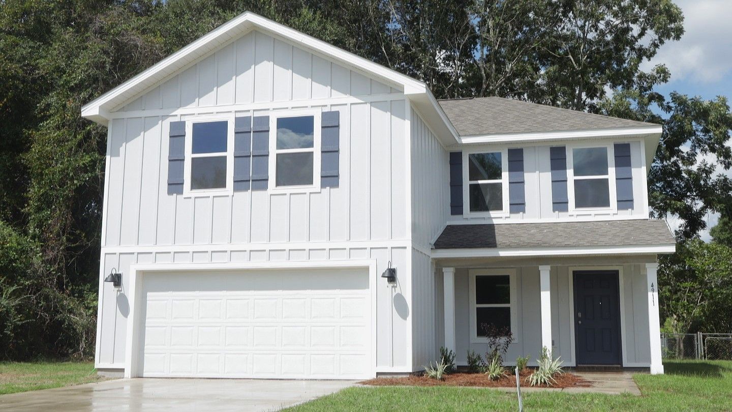 Exterior:Elevation Image 0.