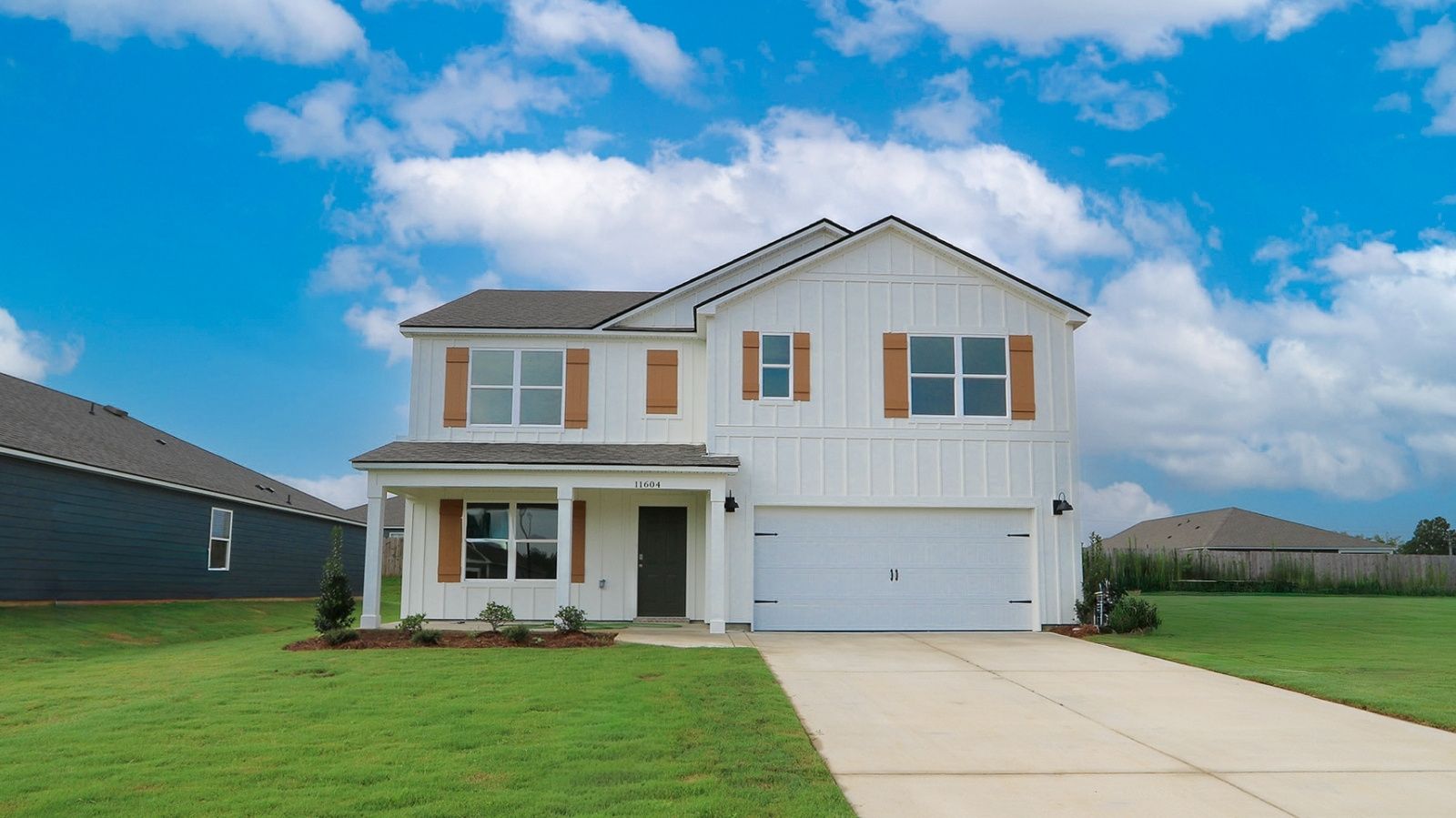 Exterior:Elevation Image 0.