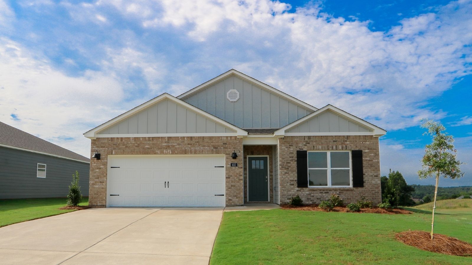 Exterior:Elevation Image 0.