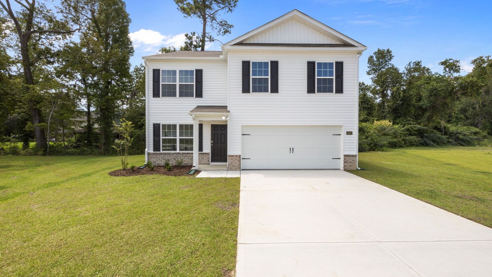 Exterior:Elevation Image 0.