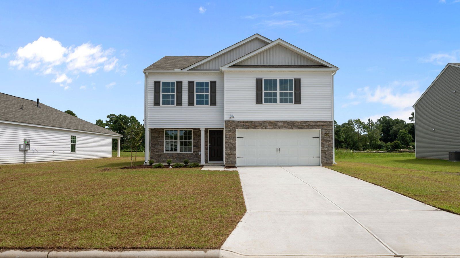Exterior:Elevation Image 0.