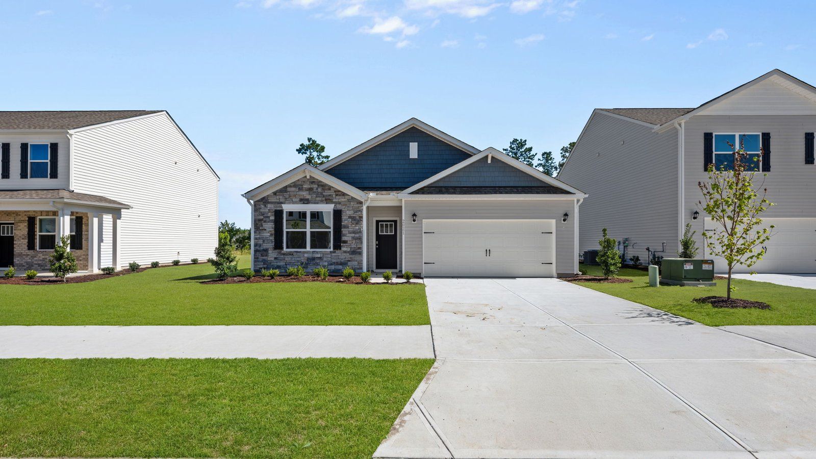 Exterior:Elevation Image 0.