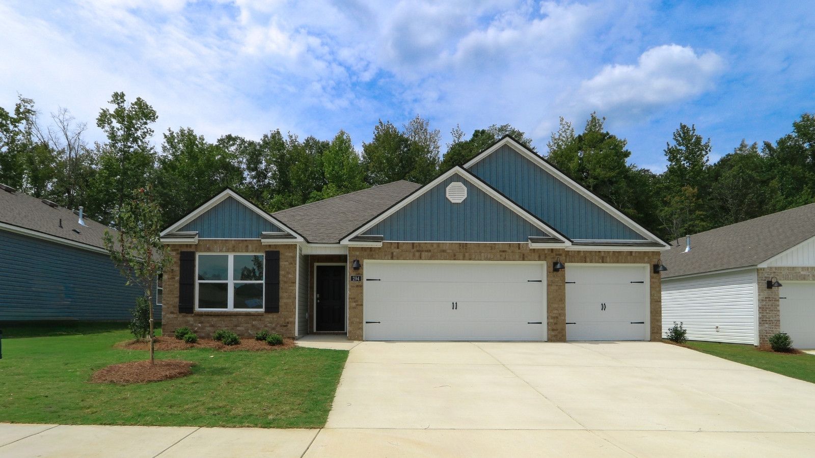 Exterior:Elevation Image 0.