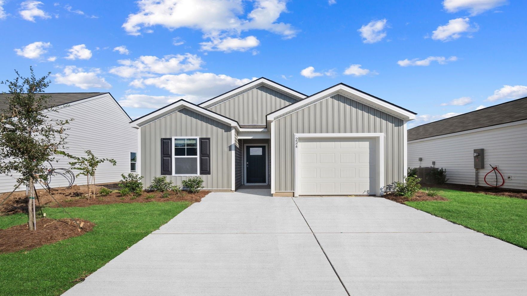 Exterior:Elevation Image 0.