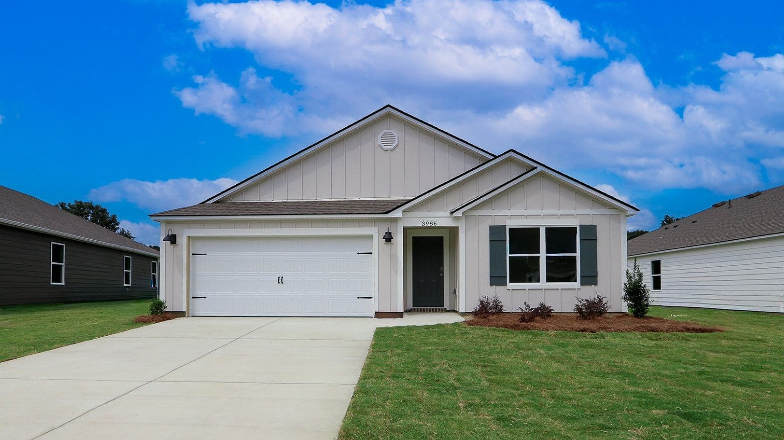 Exterior:Elevation Image 0.