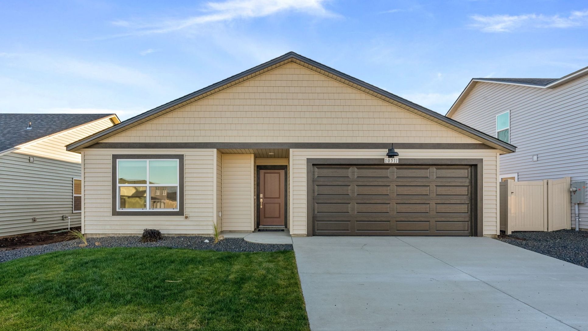 Exterior:Elevation Image 0.