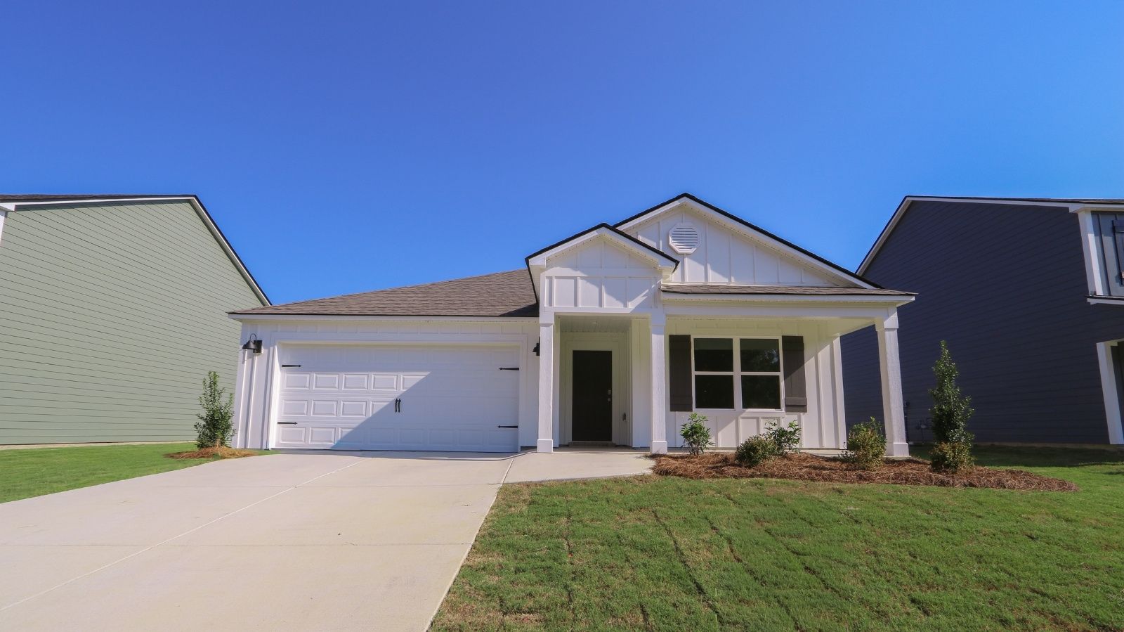 Exterior:Elevation Image 0.