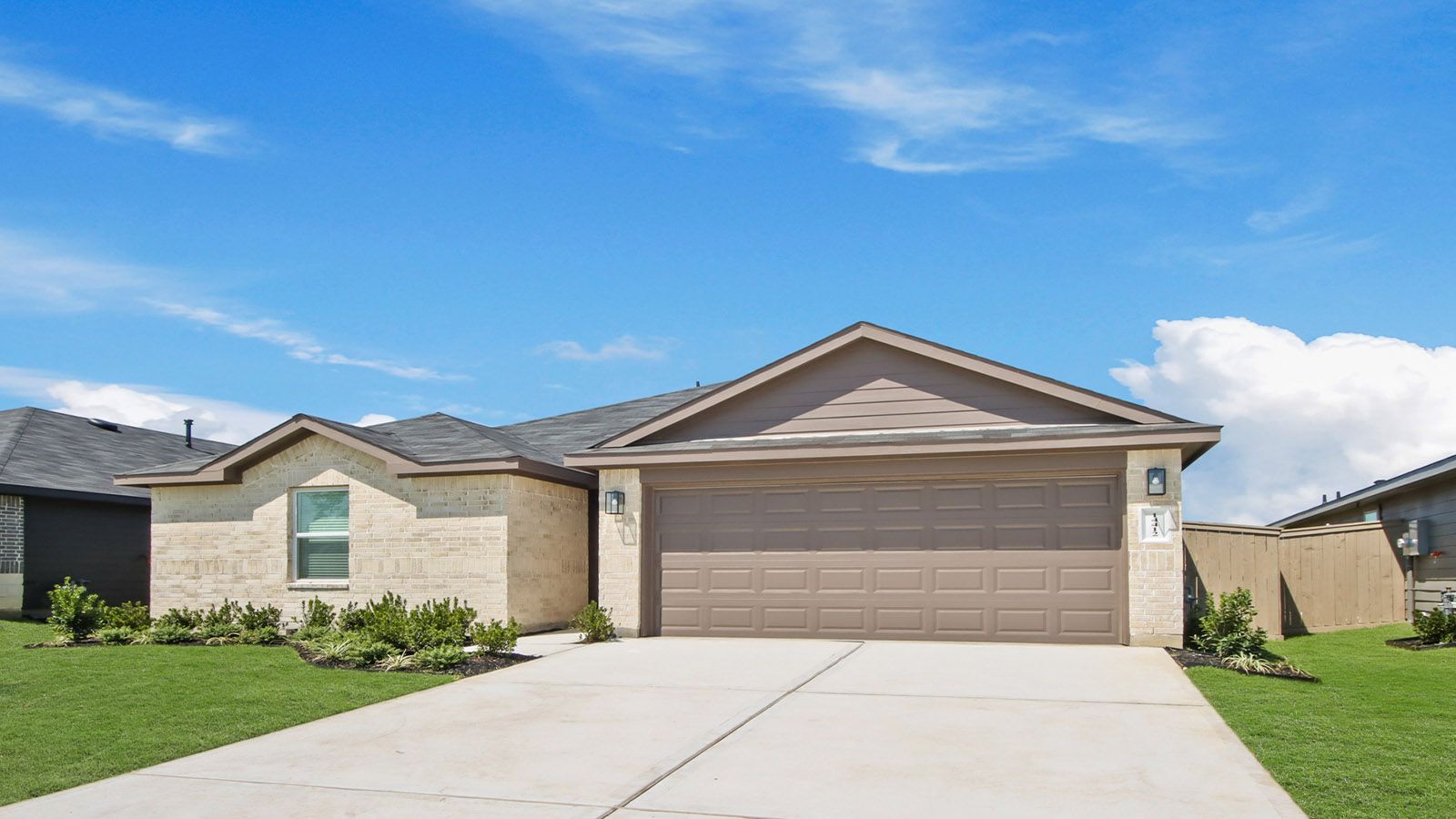 Exterior:Elevation Image 0.