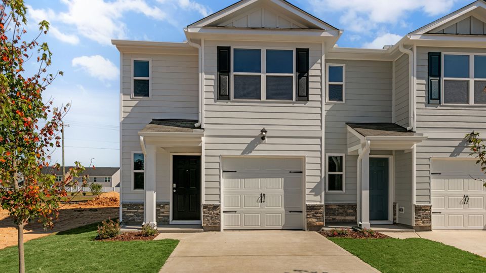 Exterior:Elevation Image 0.