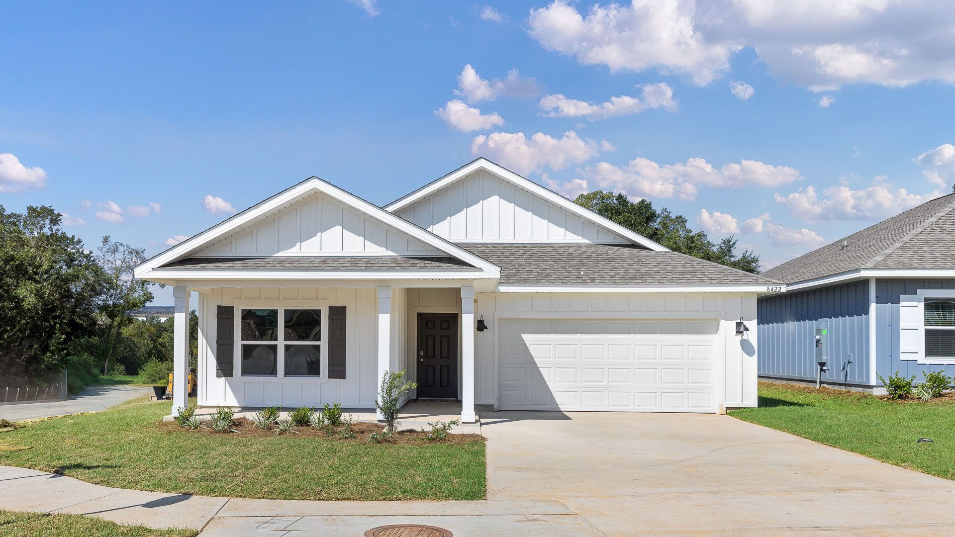 Exterior:Elevation Image 0.