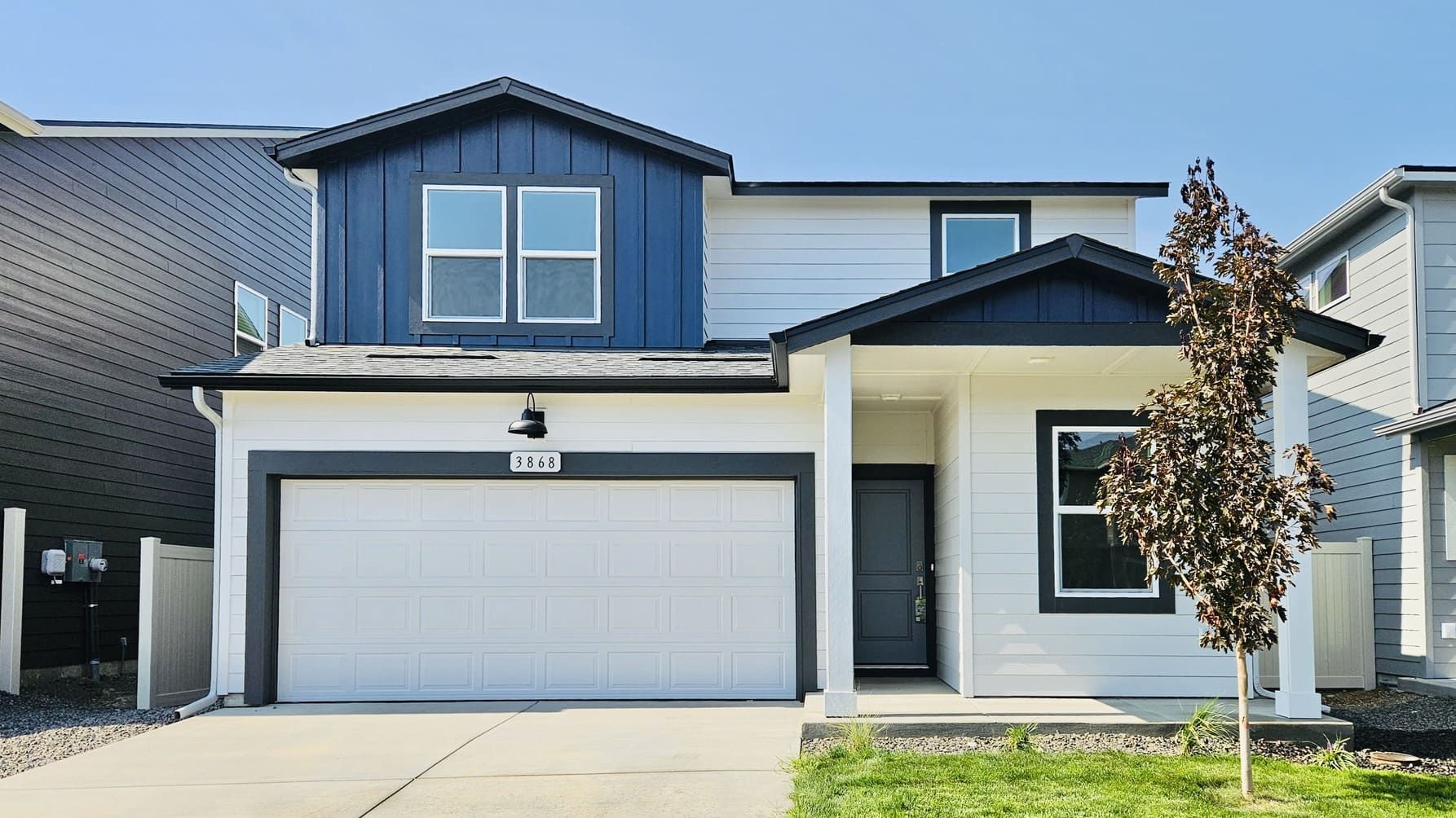 Exterior:Elevation Image 0.